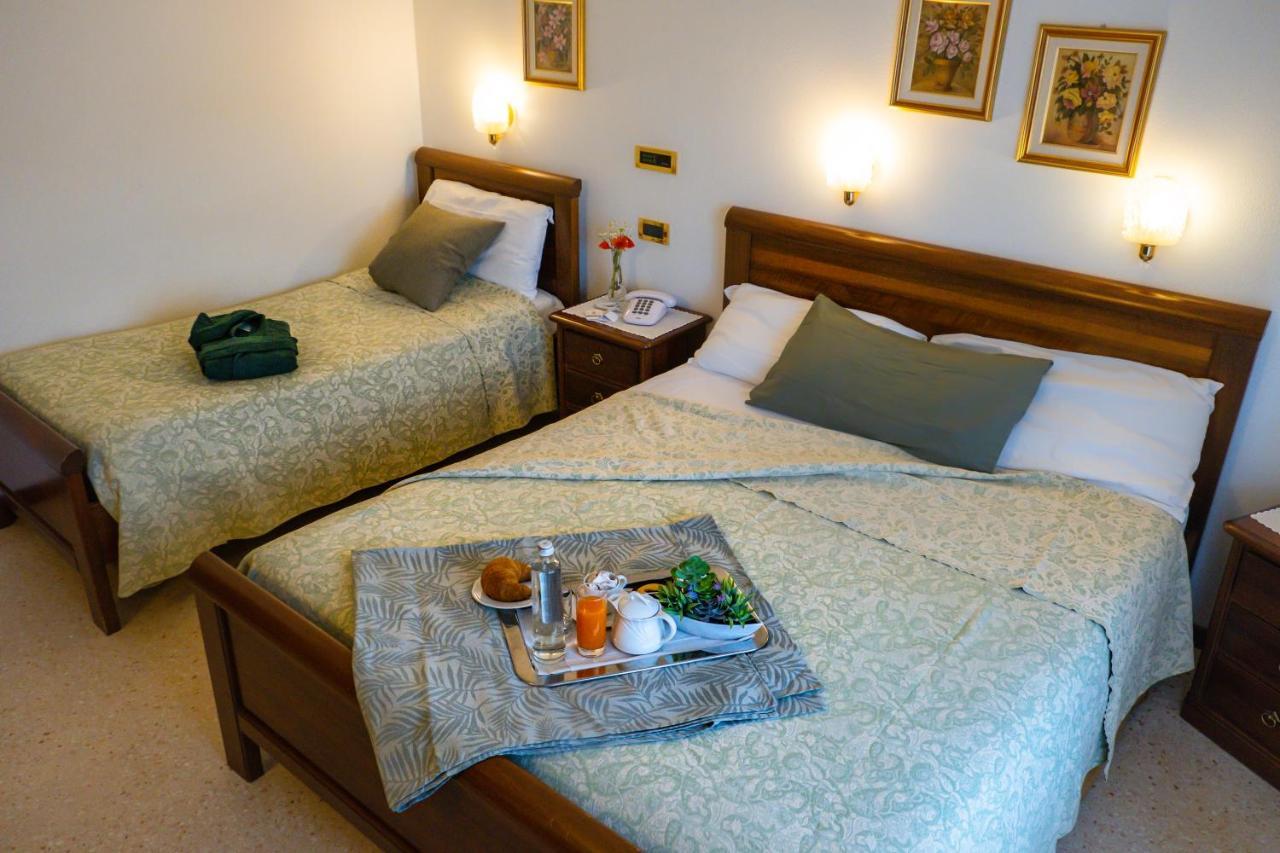 Hotel Da Gigi Santo Stino di Livenza Buitenkant foto